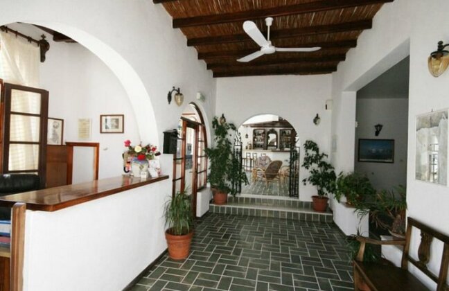 Atlantis Hotel Paros - Photo3