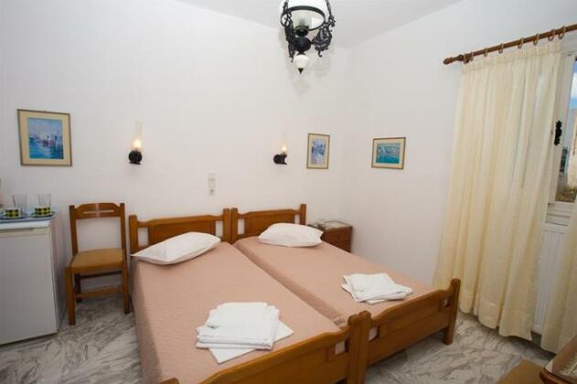 Irene Rooms Naoussa - Photo4