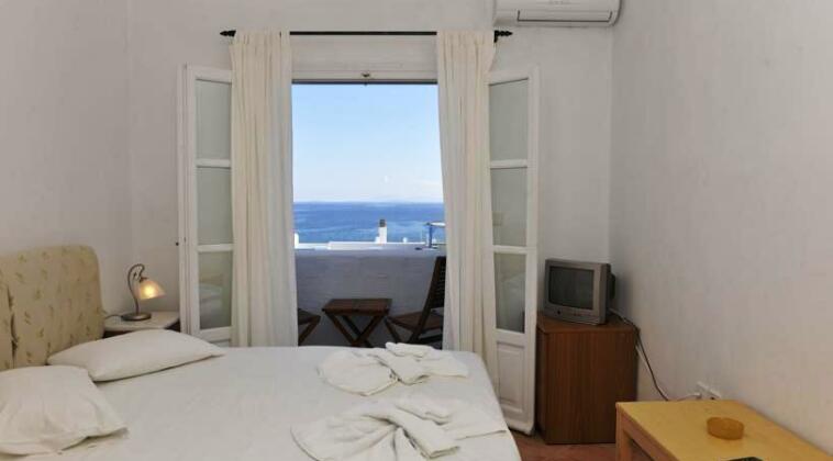Janos Studios and Apartments - Photo2