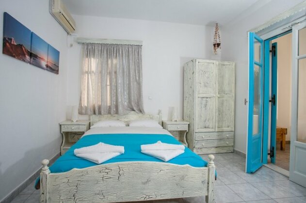 Joseph Apartments - Photo4