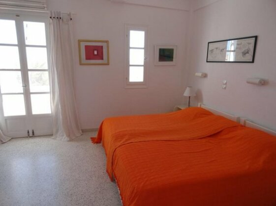 Krotiri - Photo3