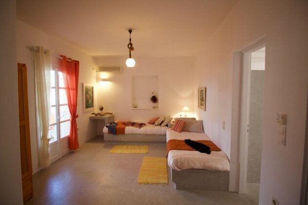 Krotiri - Photo4