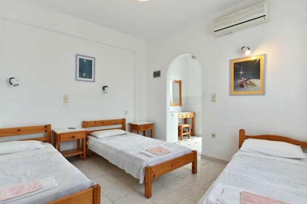 Nikolas Naousa Guesthouse - Photo4