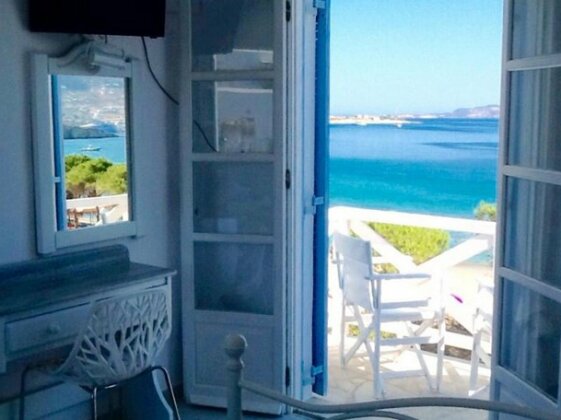 Niriides Studios Paros - Photo2
