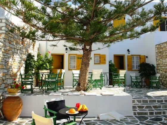 Ostria Paros - Photo4