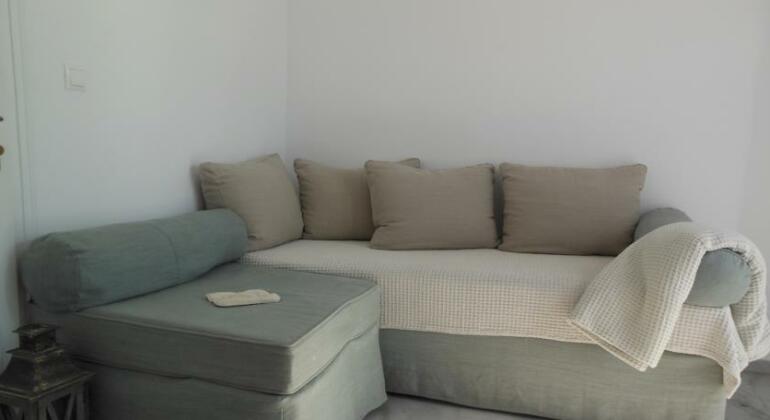 Parian Village Beach Hotel - Photo5