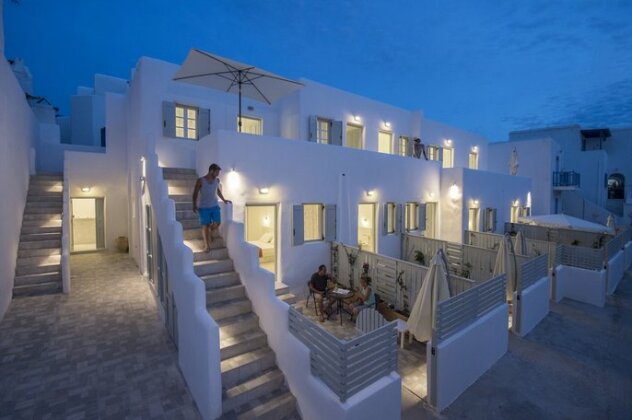 Porto Naoussa - Adults Only - Photo3