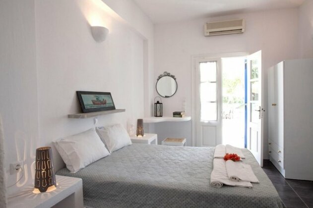 Studio in Aliki With Wonderful sea View Furnished Terrace and Wifi - Photo4