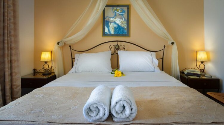 Sunset Studios & Apartments Paros - Photo2