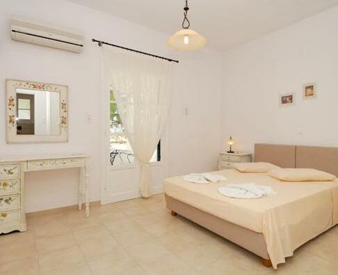 Tzane Apartments - Photo2