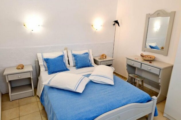Villa Deep Blue with private pool next to Parikia - Photo3