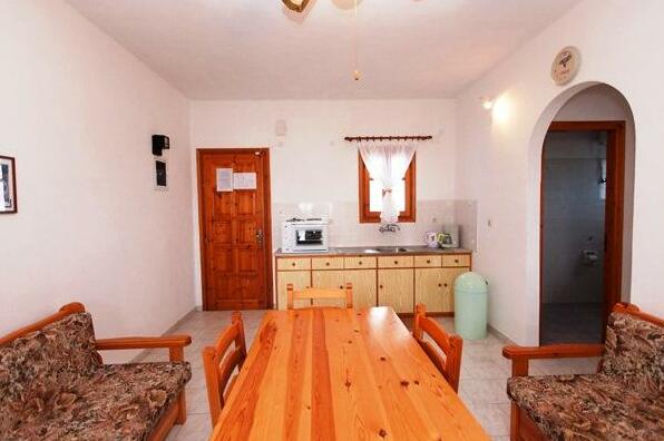Villa Lefkes - Photo2