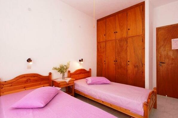 Villa Lefkes - Photo5