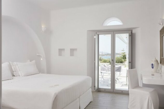 White Dunes Luxury Suites - Photo5