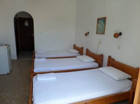 Young Inn Naoussa - Photo5