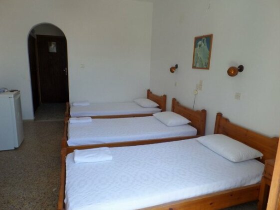 Young Inn Naoussa - Photo5