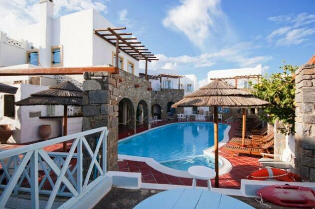 Zefi Hotel - Photo3
