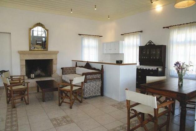 Patmos Eden - Photo3