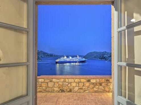 Patmos Eye 2 - Photo4