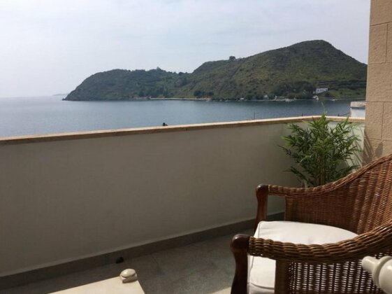 Petridi Maria Suites & Apartments - Photo5
