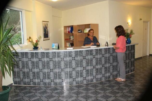 Amfitriti Hotel & Studios - Photo3
