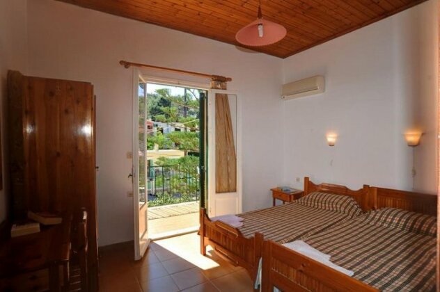 Arthur House - Photo2