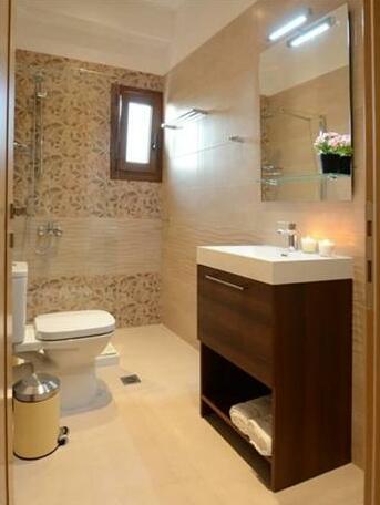 Jenny's Apartments - Photo4