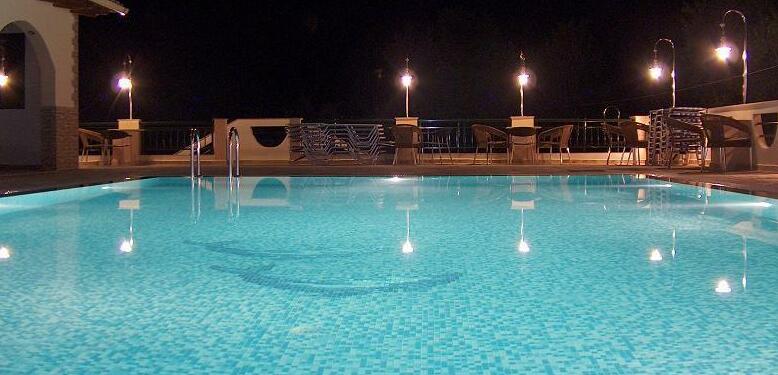 Olympia Paxos Apartment - Photo3