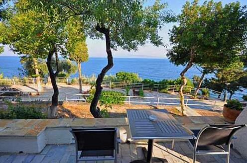 Paxos Beach Hotel - Photo2