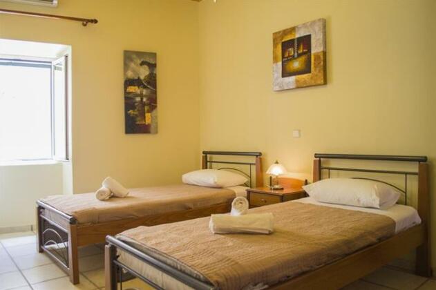 Paxos Center - Photo3