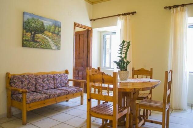 Paxos Center - Photo5