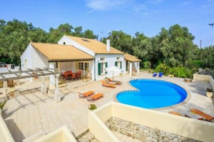 Villa Athina Magazia