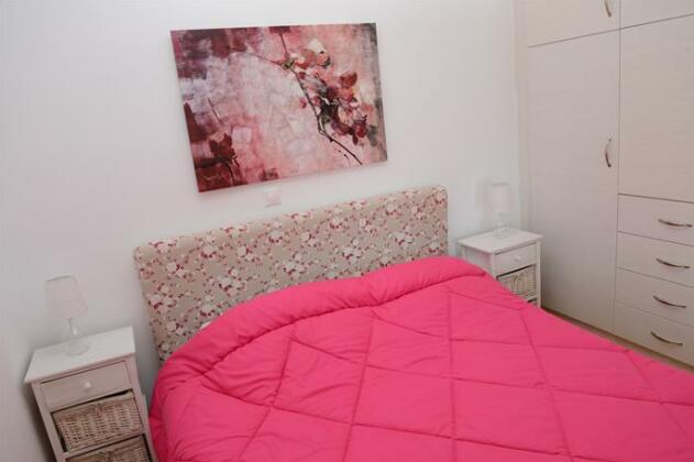 Dio Guesthouses - Photo3