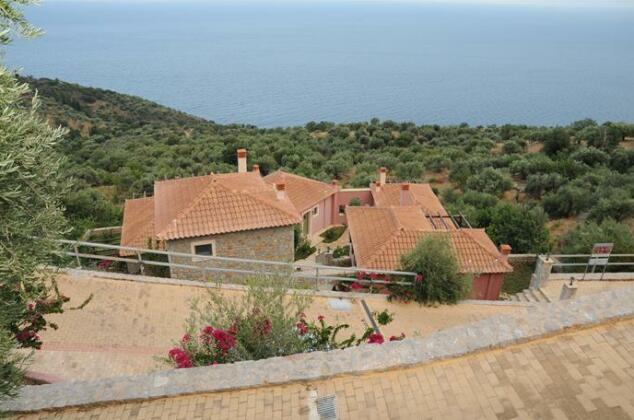 Dio Guesthouses - Photo5