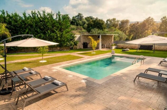 Kagiemar Luxury House with Private Pool - Photo2