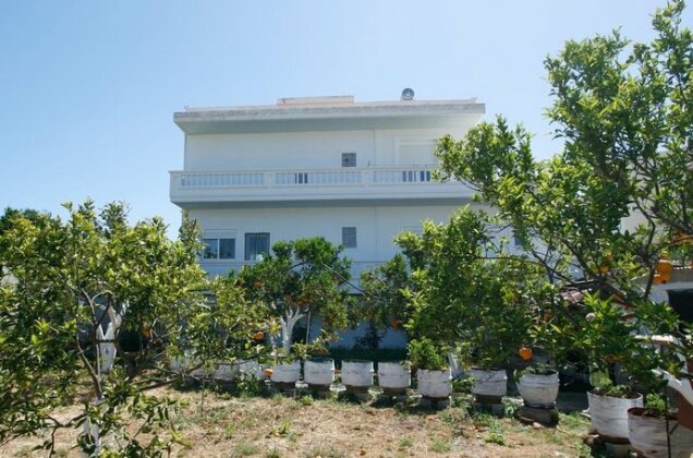 Sweet Home Perivolia