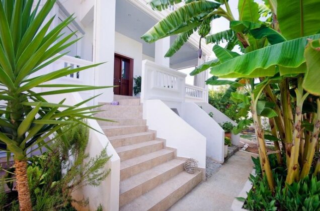 Sweet Home Perivolia - Photo2