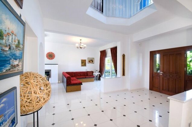 Sweet Home Perivolia - Photo4
