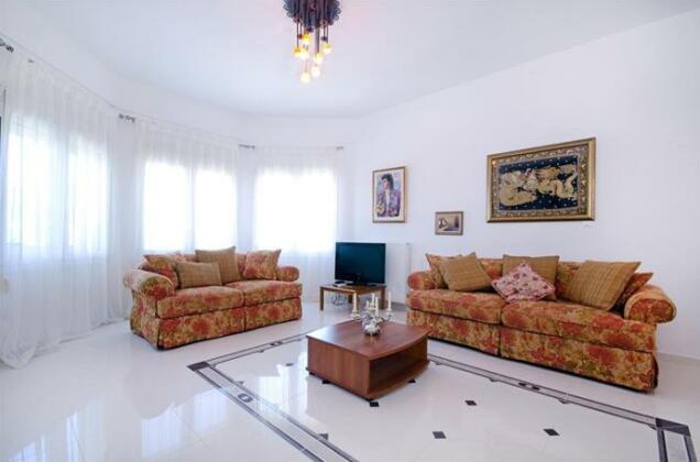 Sweet Home Perivolia - Photo5