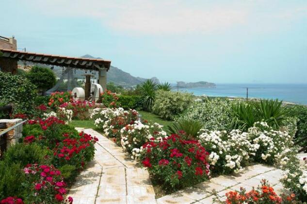 Kavousi Resort - Photo2