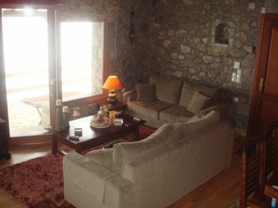 Mary's Mountain House - Photo5