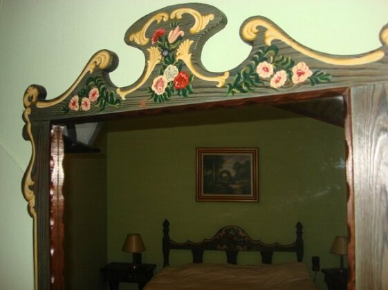To Balkoni tis Agorianis - Photo3
