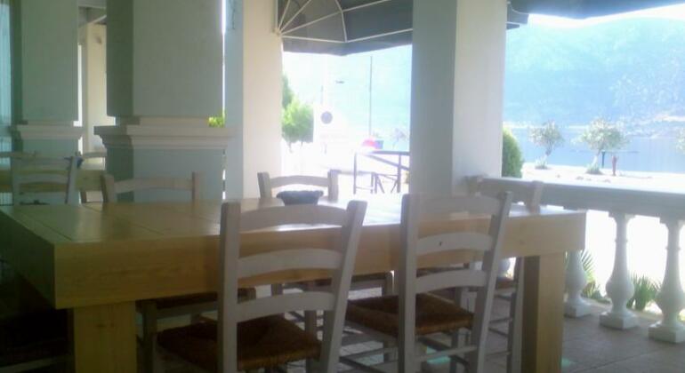 Antikyra Beach Hotel - Photo5