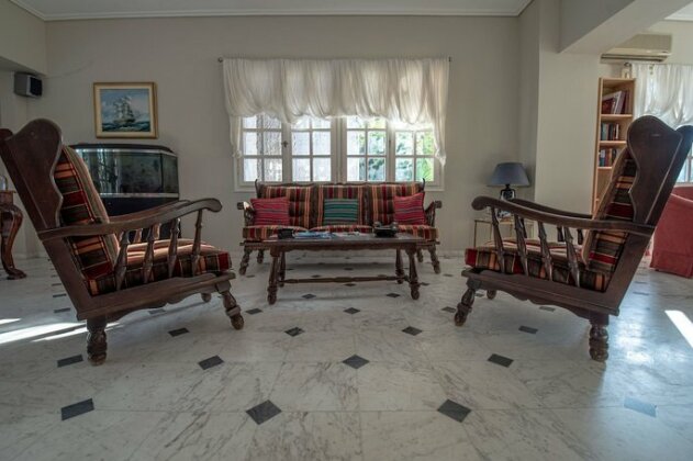 Apollo Beach Hotel - Photo4