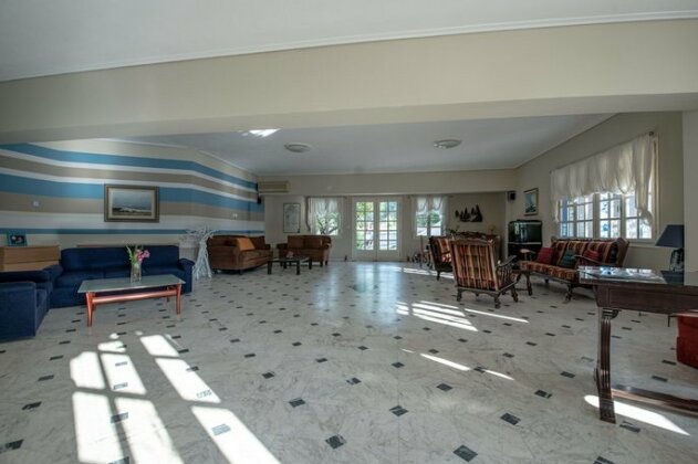 Apollo Beach Hotel - Photo5