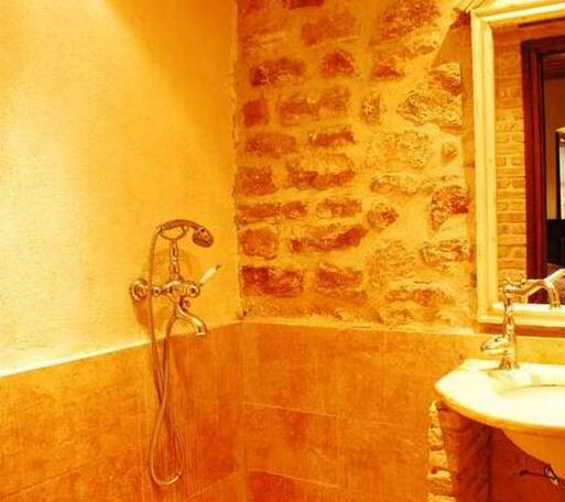 Archontiko Hotel Karpenisi - Photo3