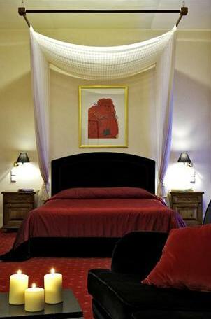 Country Club Hotel & Suites - Photo5