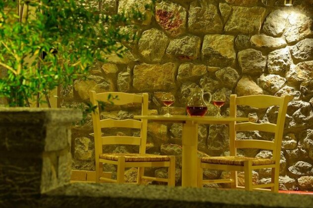 Dianthos Guesthouse - Photo4