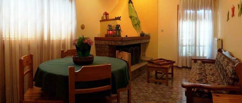 Efi Rooms - Photo2
