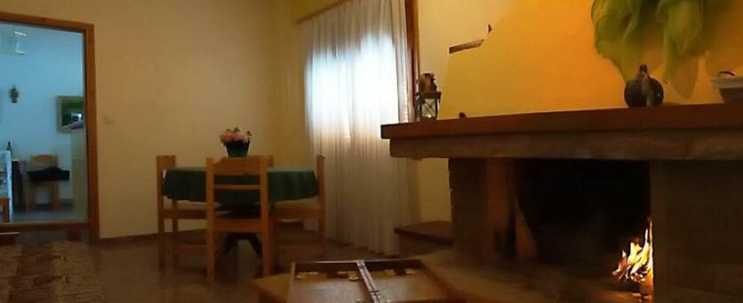 Efi Rooms - Photo4